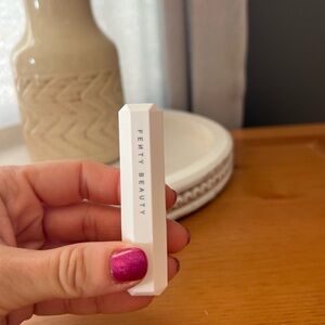 Fenty Beauty Exfoliating Lip Balm